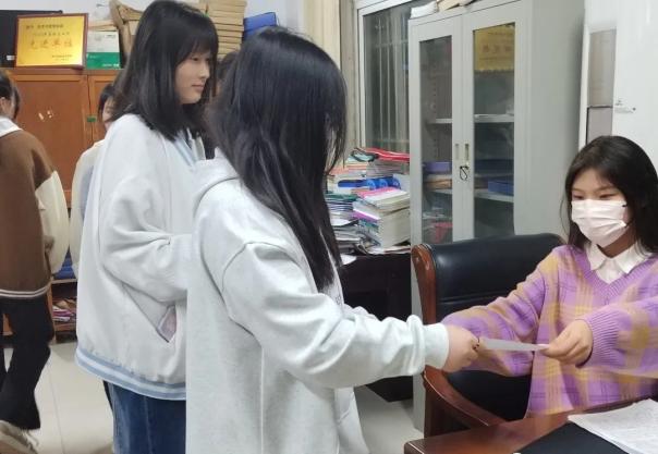 谈球吧体育官网入口