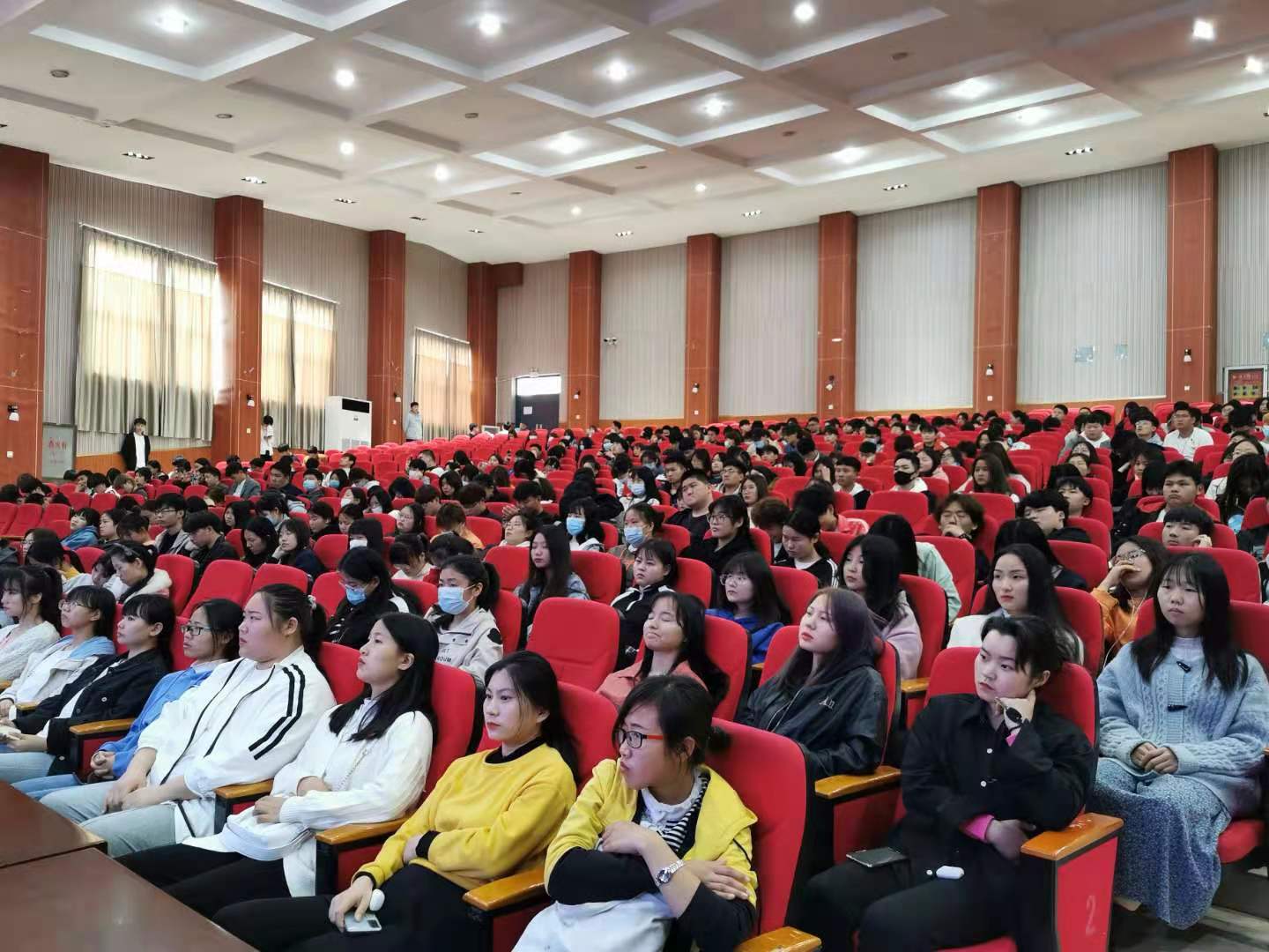 谈球吧体育官网入口