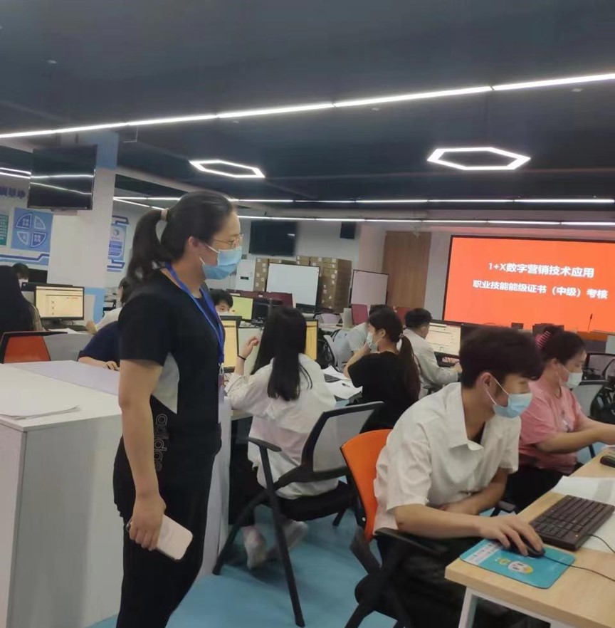 谈球吧体育官网入口